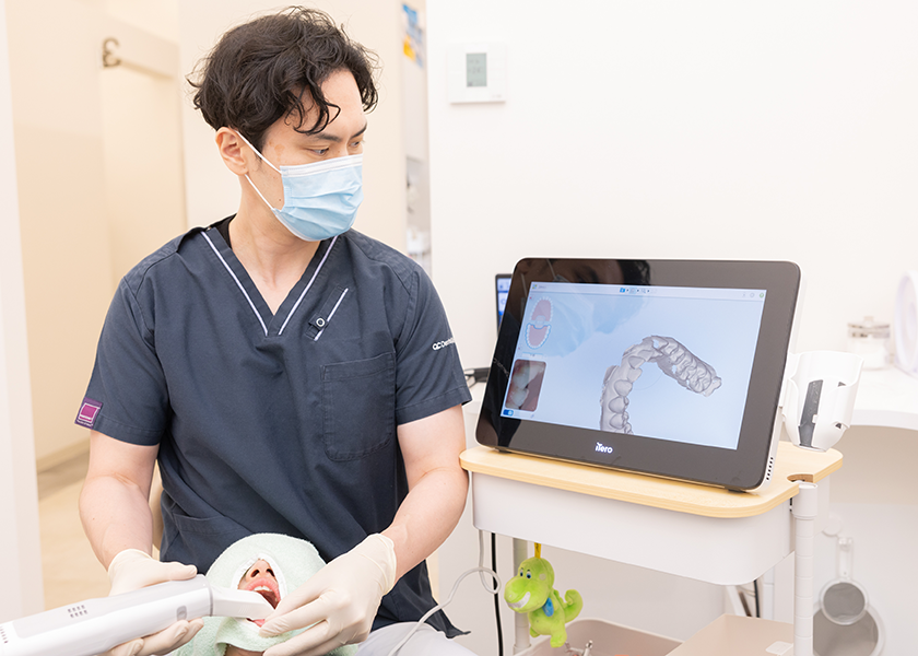 3D光学スキャナー「iTero」で、より精密な治療計画を