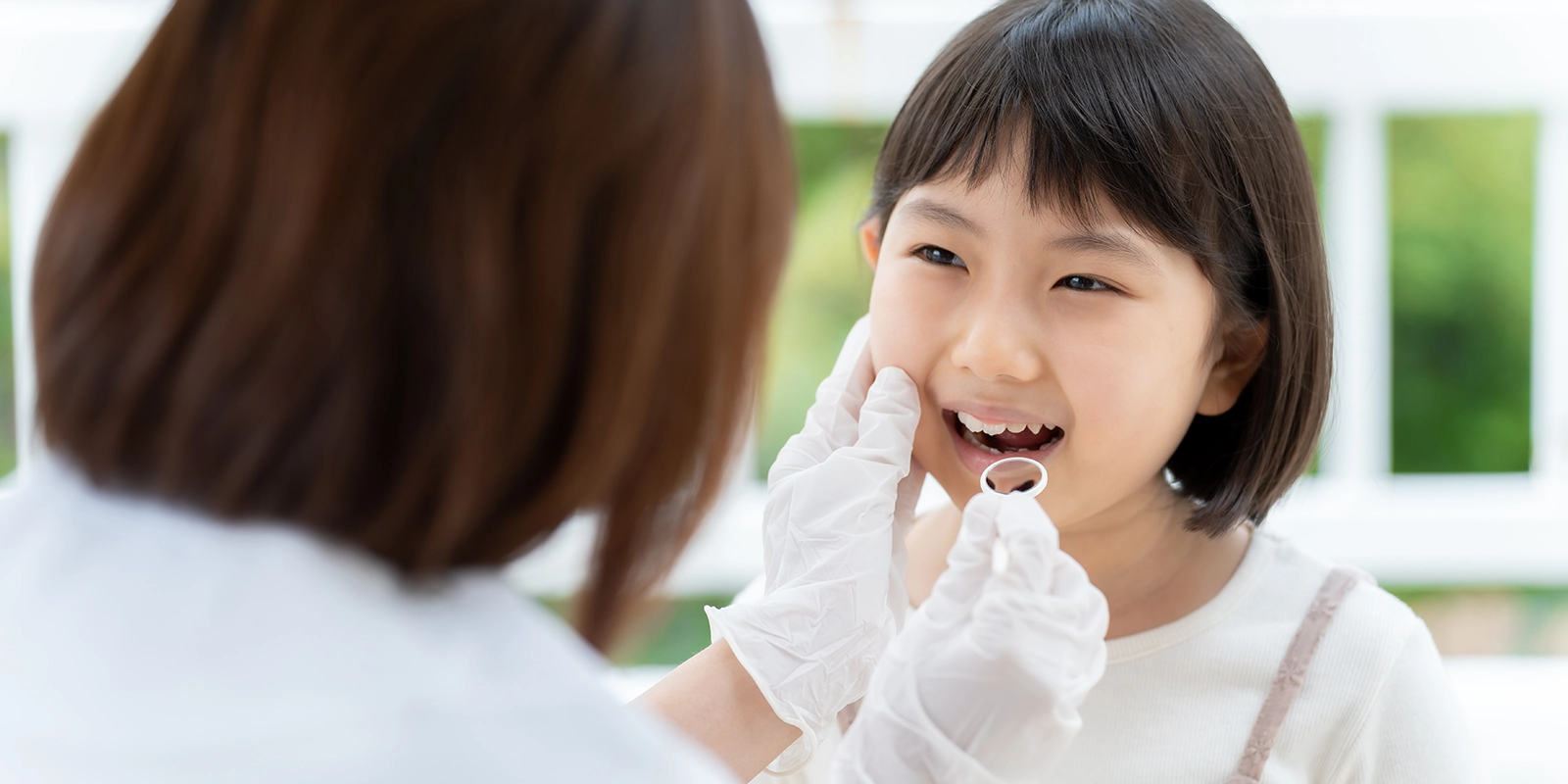 子どものすきっ歯治療を始めるべきタイミング